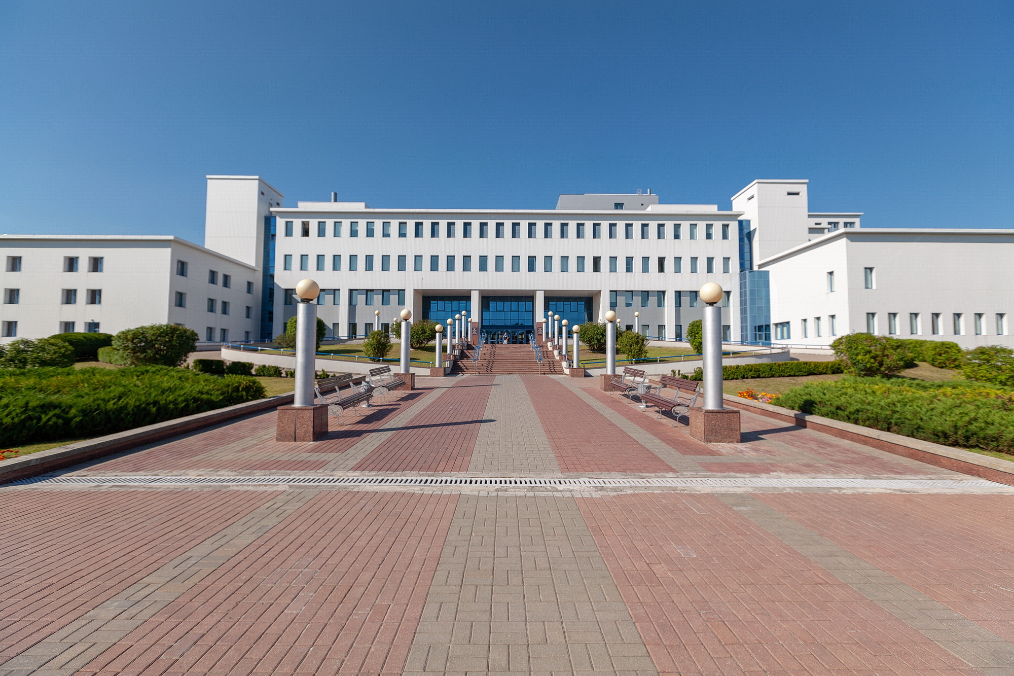 20 лет. Ваше здоровье в наших руках 20 лет. Ваше здоровье в наших руках