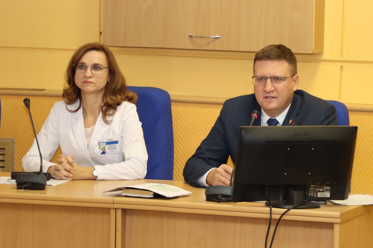 Прокурор Гомеля встретился с коллективом РНПЦ РМиЭЧ: «В цифровом пространстве ничего не забывается»