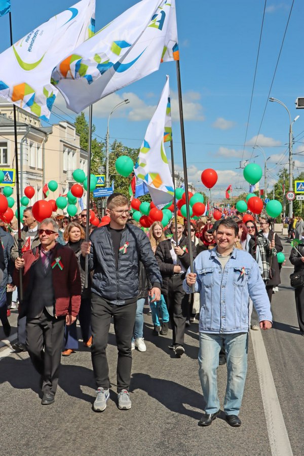 В год 80-ой годовщины Победы советского народа в Великой Отечественной войне, коллектив ГУ «РНПЦ РМиЭЧ», члены профсоюза приняли участие в городских и районных мероприятиях В год 80-ой годовщины Победы советского народа в Великой Отечественной войне, коллектив ГУ «РНПЦ РМиЭЧ», члены профсоюза приняли участие в городских и районных мероприятиях